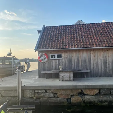 Haraldseidvågen Gjestgjevarstad * Skjold (Rogaland)