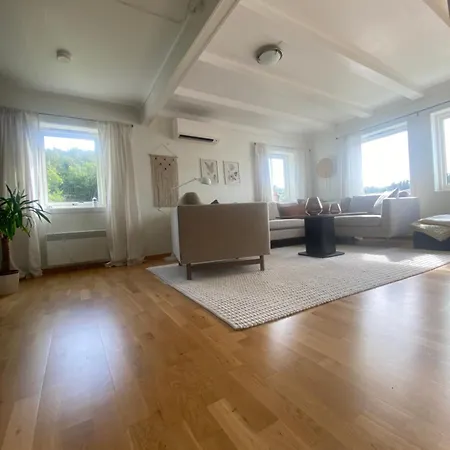 Feriehus Haraldseidvågen Gjestgjevarstad *