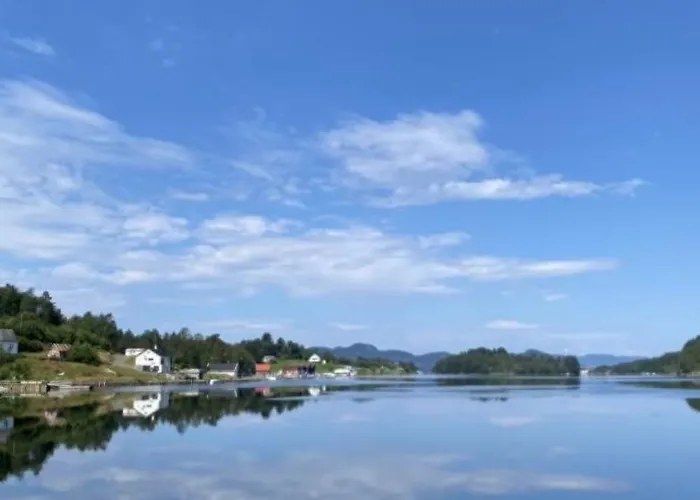 Haraldseidvagen Gjestgjevarstad בית נופש Skjold (Rogaland)