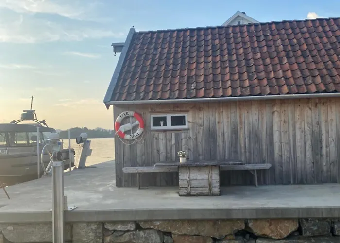 Haraldseidvagen Gjestgjevarstad * Skjold (Rogaland)